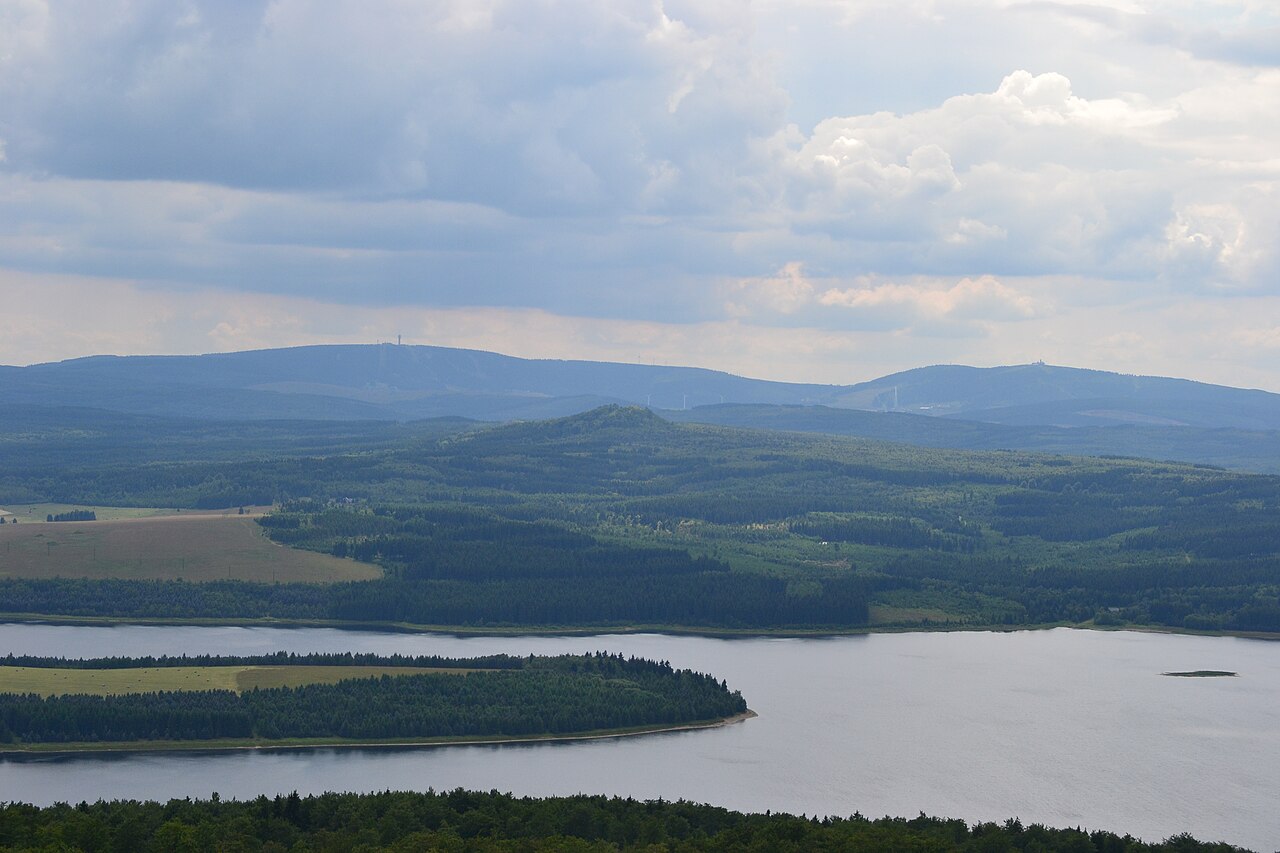 Wandern im Erzgebirge: Geschichte und Natur auf dem Weg